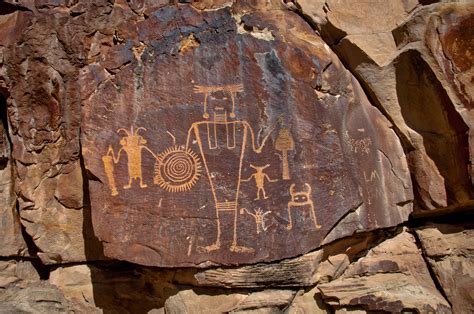 petroglyphs are made by